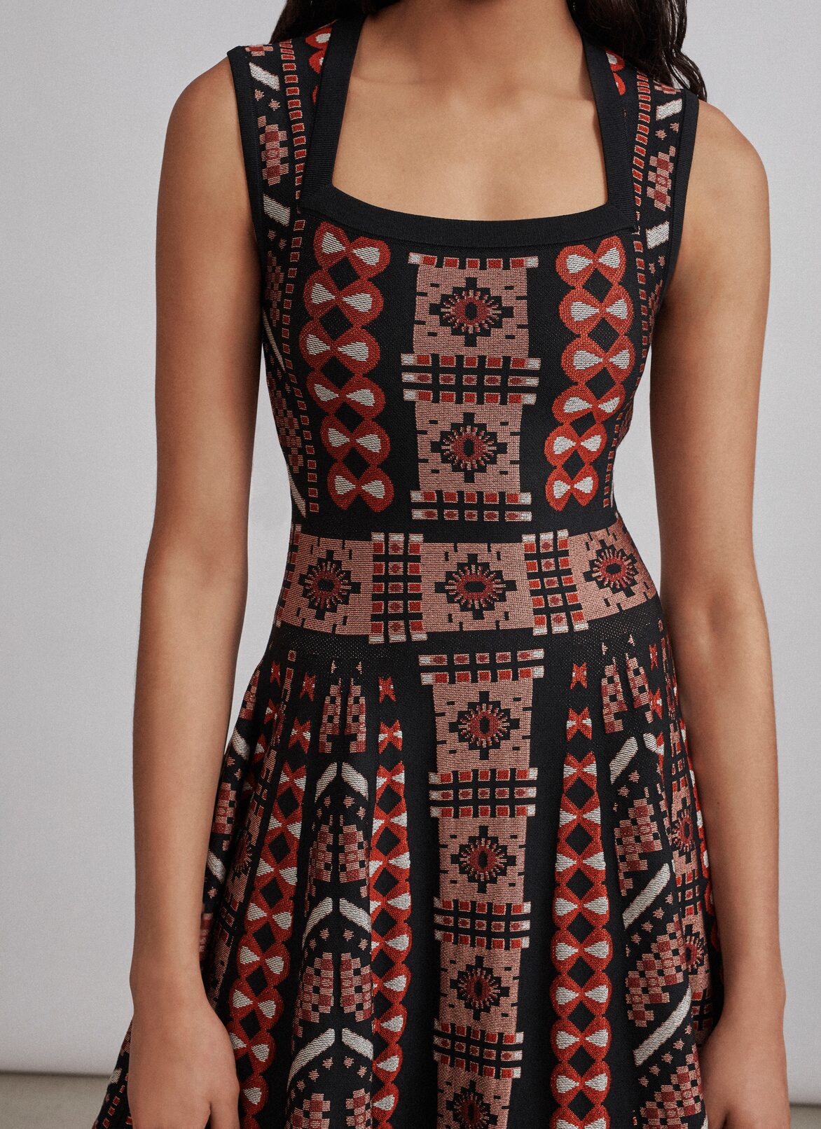 Dresses ALAÏA BOIS DE ROSE/BLACK DRESSES